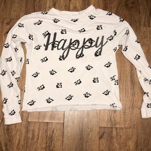 Long sleeve crop top.